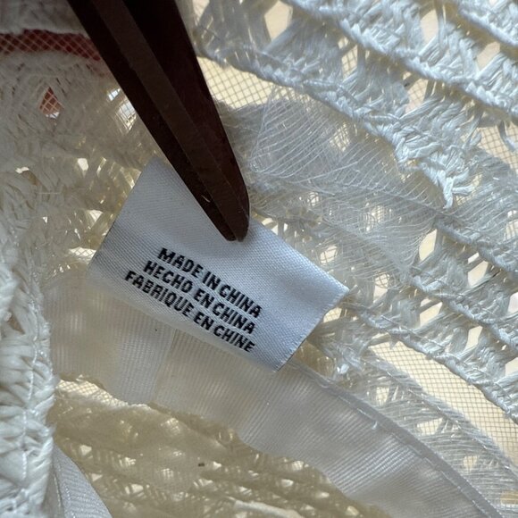 Nine West White Woven bucketHat With Openwork Design & Inner Ribbon Band - Picture 7 of 8